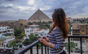 Tiba Pyramids Hotel